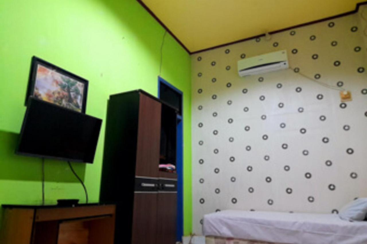 Hotel Rosichan Bau Bau Mitra Reddoorz Baubau Exteriér fotografie